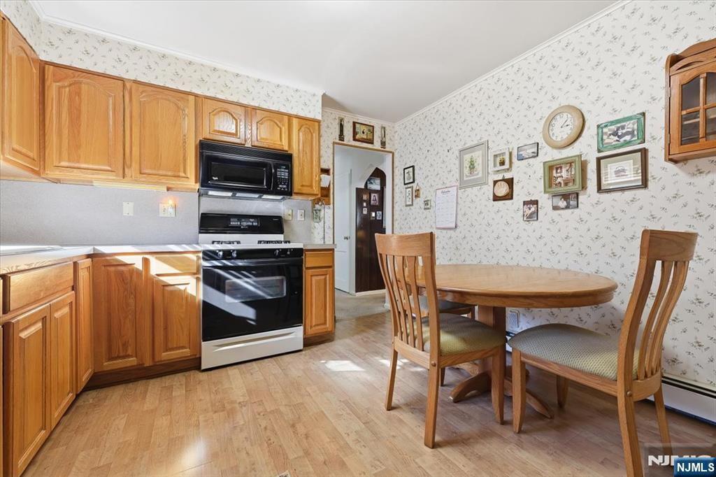10-22 2nd Street