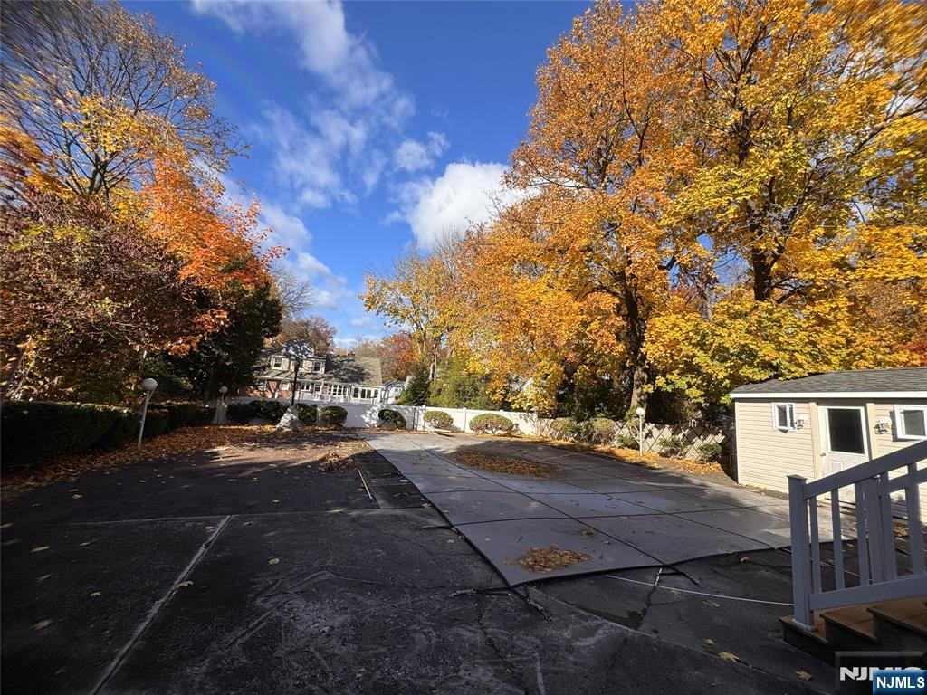 351 Harristown Road