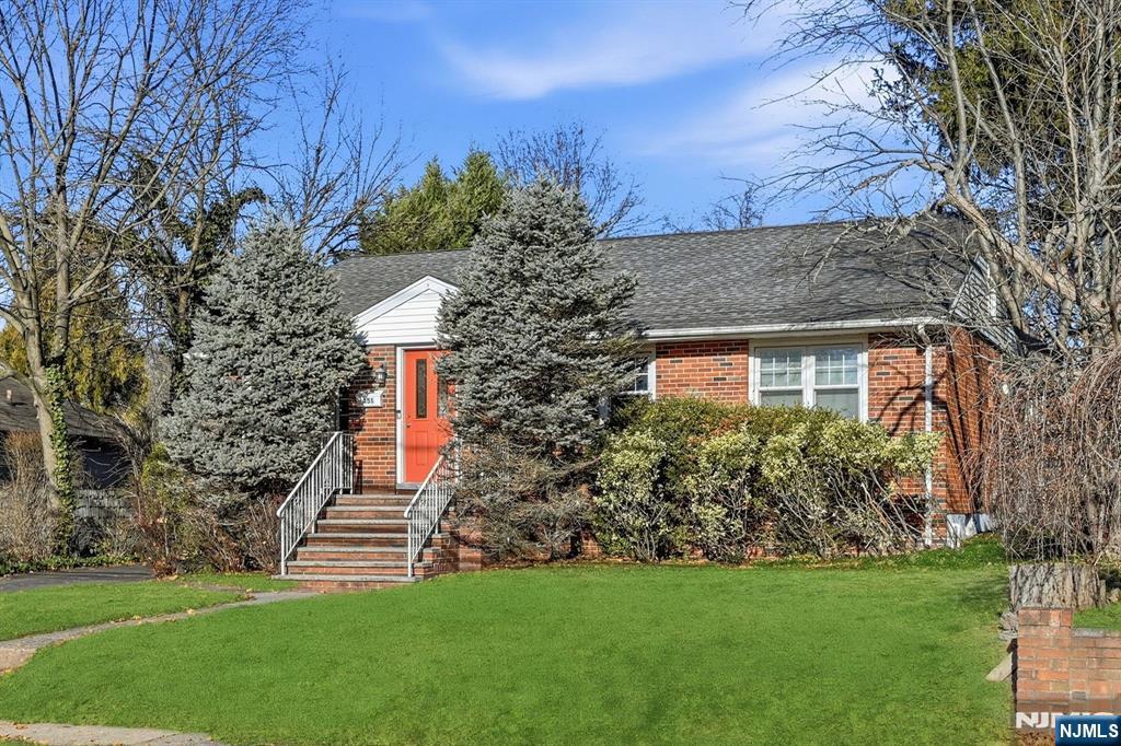 351 Harristown Road
