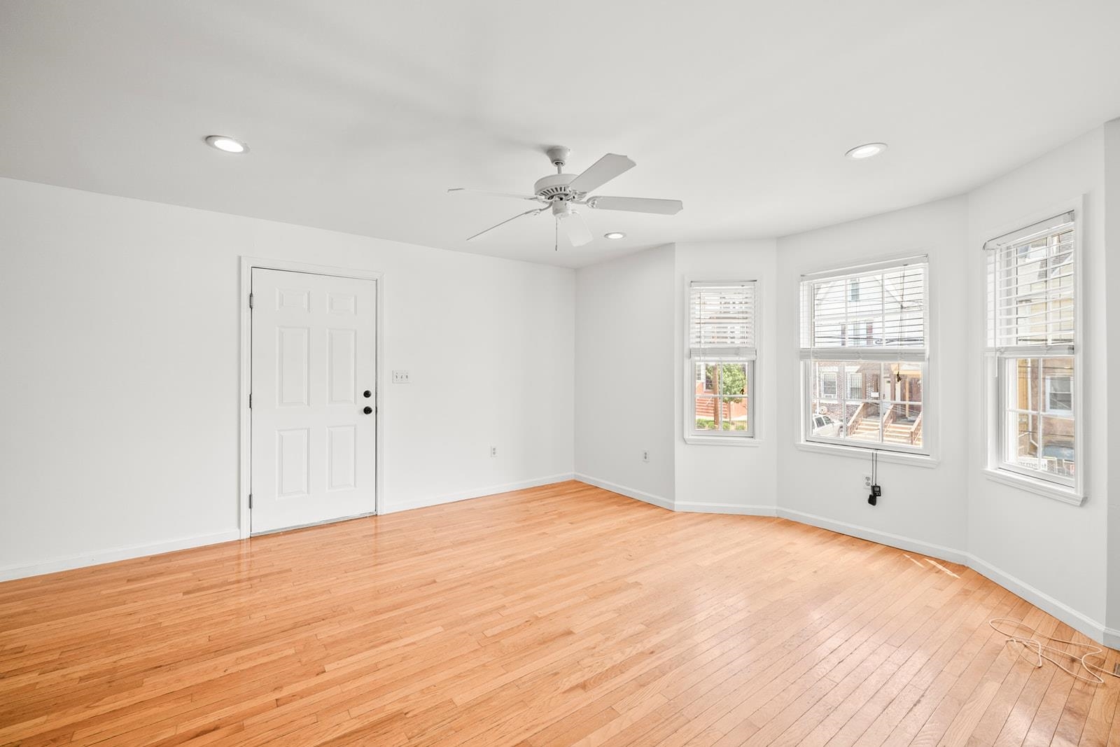 57 STORMS AVE Unit: 1