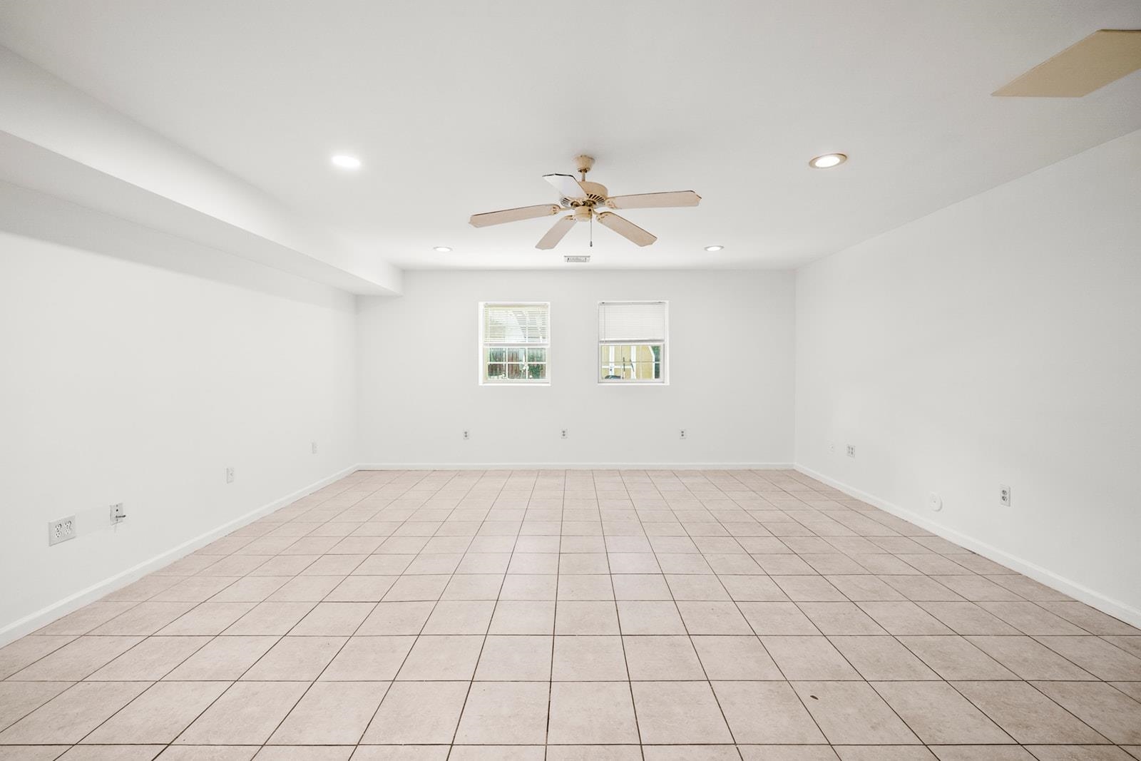 57 STORMS AVE Unit: 1