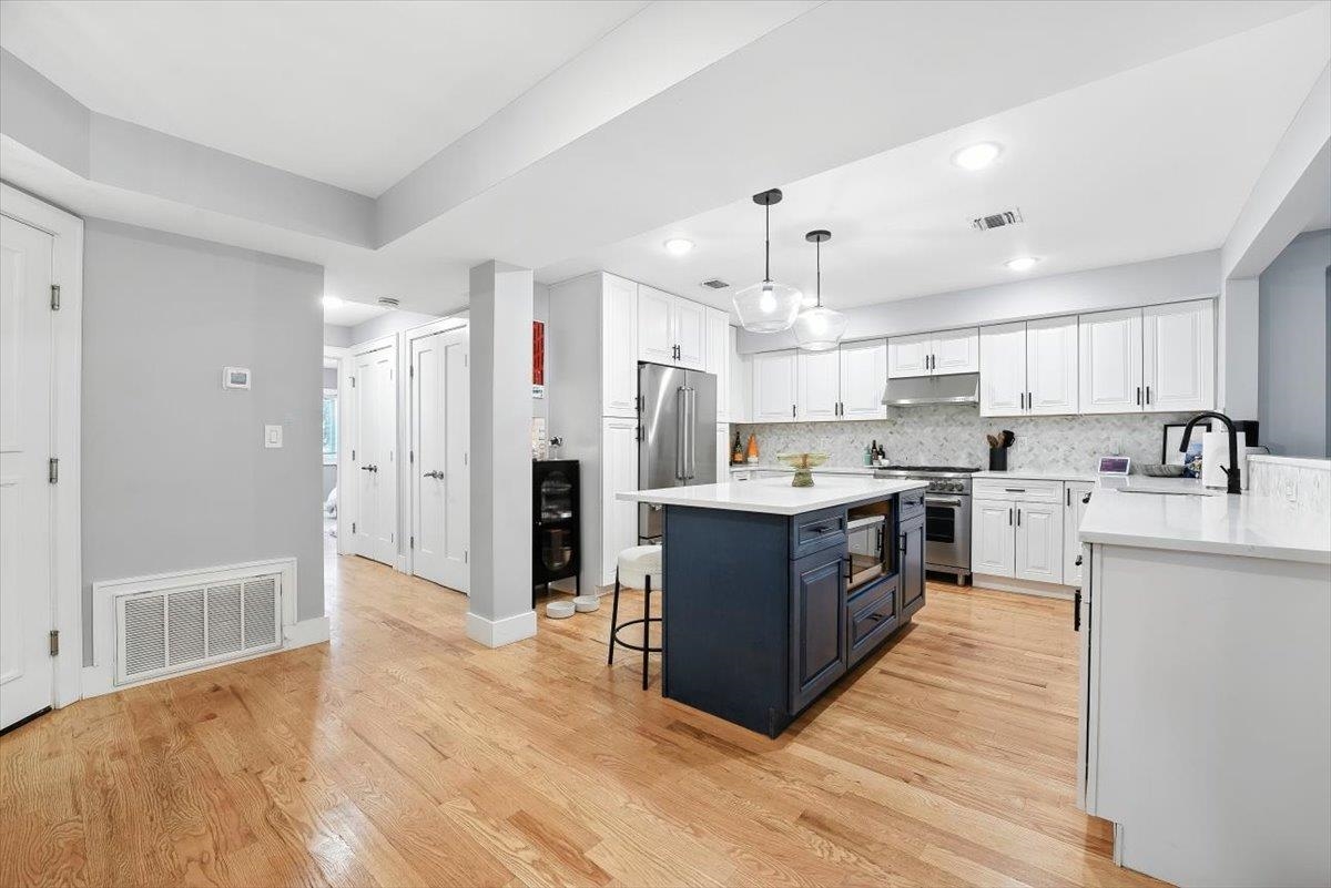 413 JEFFERSON ST Unit: 1