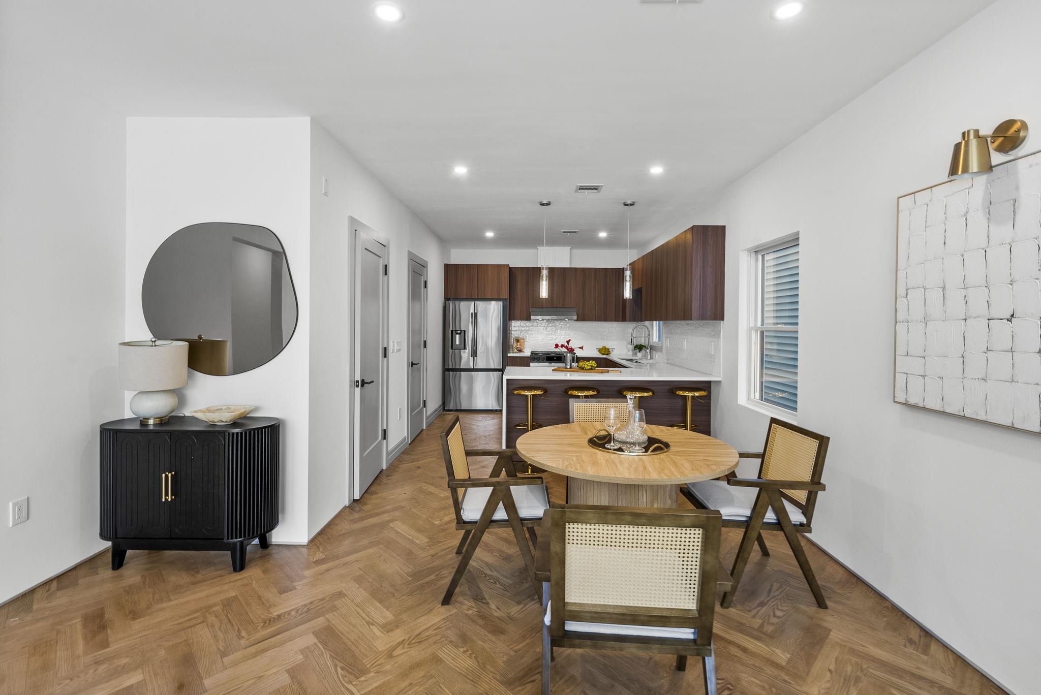 600 BRAMHALL AVE Unit: 2