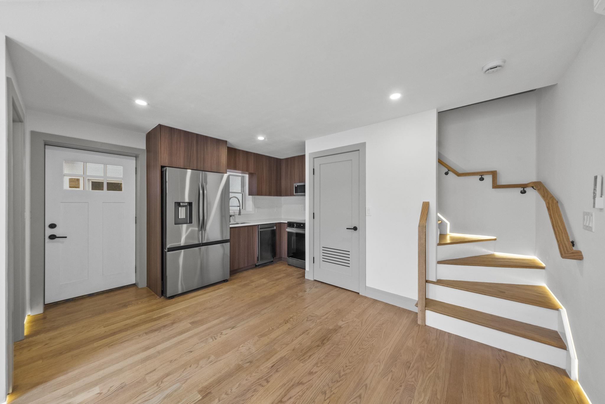 600 BRAMHALL AVE Unit: ADU
