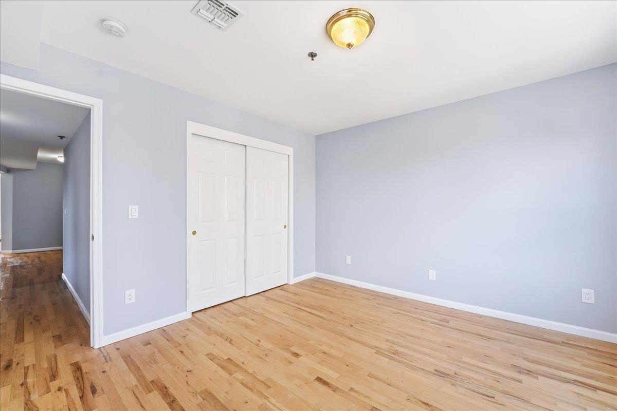 220 JEFFERSON ST Unit: 4B