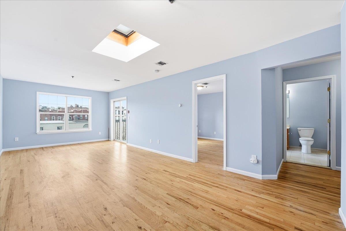 220 JEFFERSON ST Unit: 4B