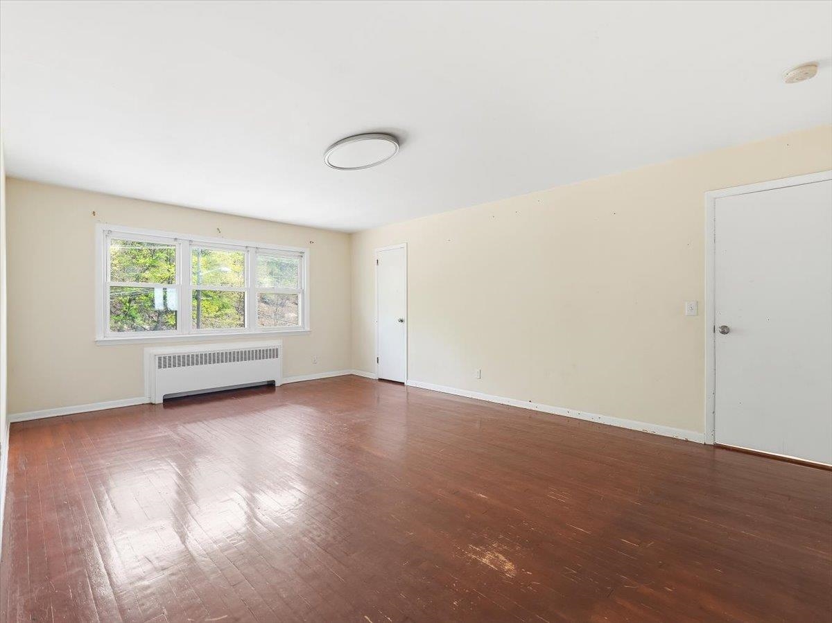 648 FAIRVIEW AVE Unit: 2