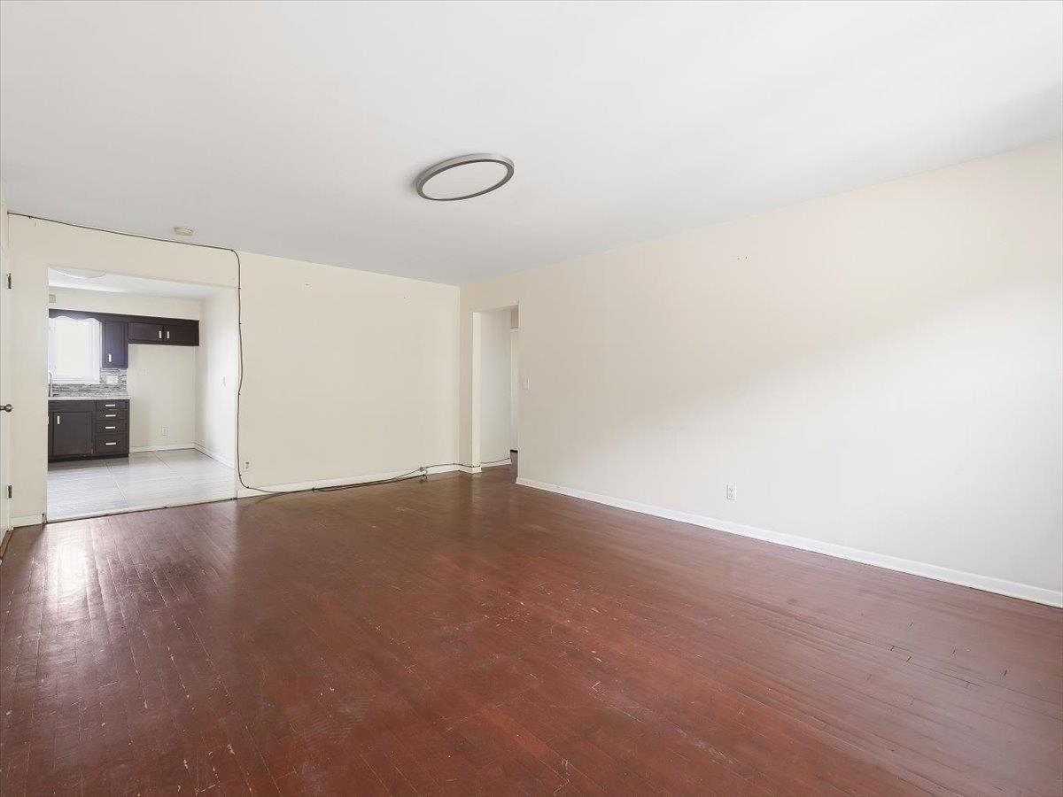 648 FAIRVIEW AVE Unit: 2