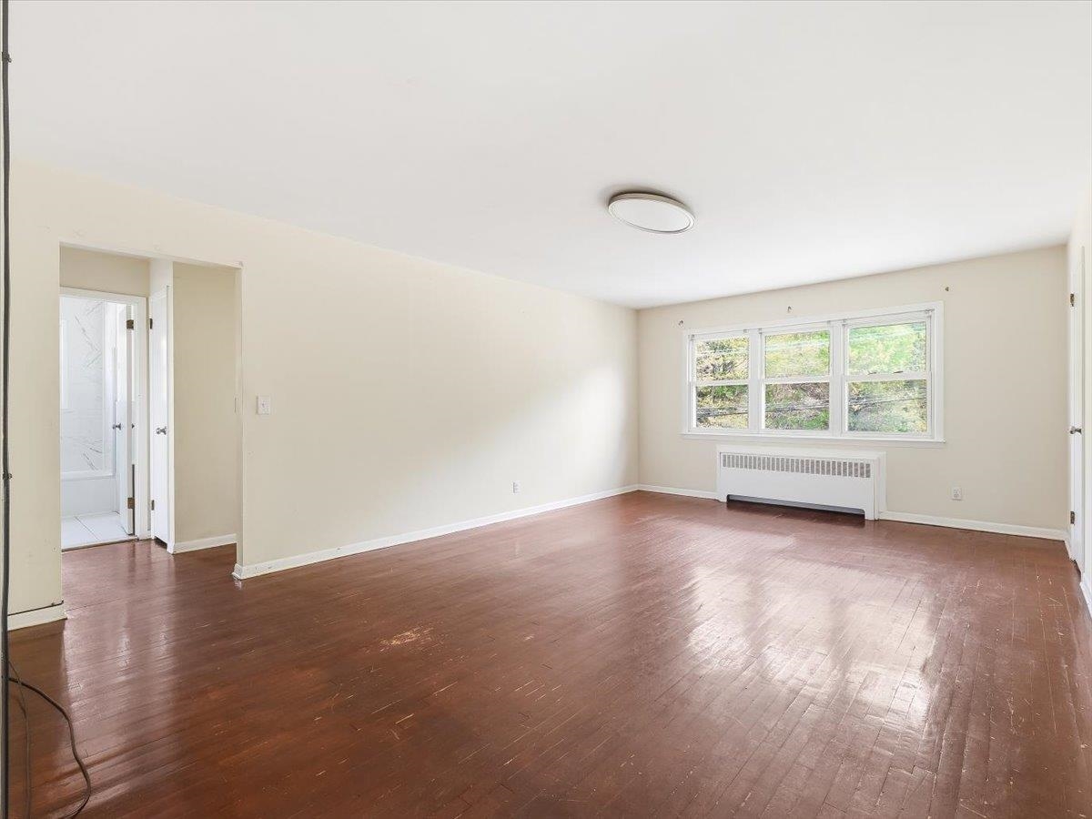 648 FAIRVIEW AVE Unit: 2