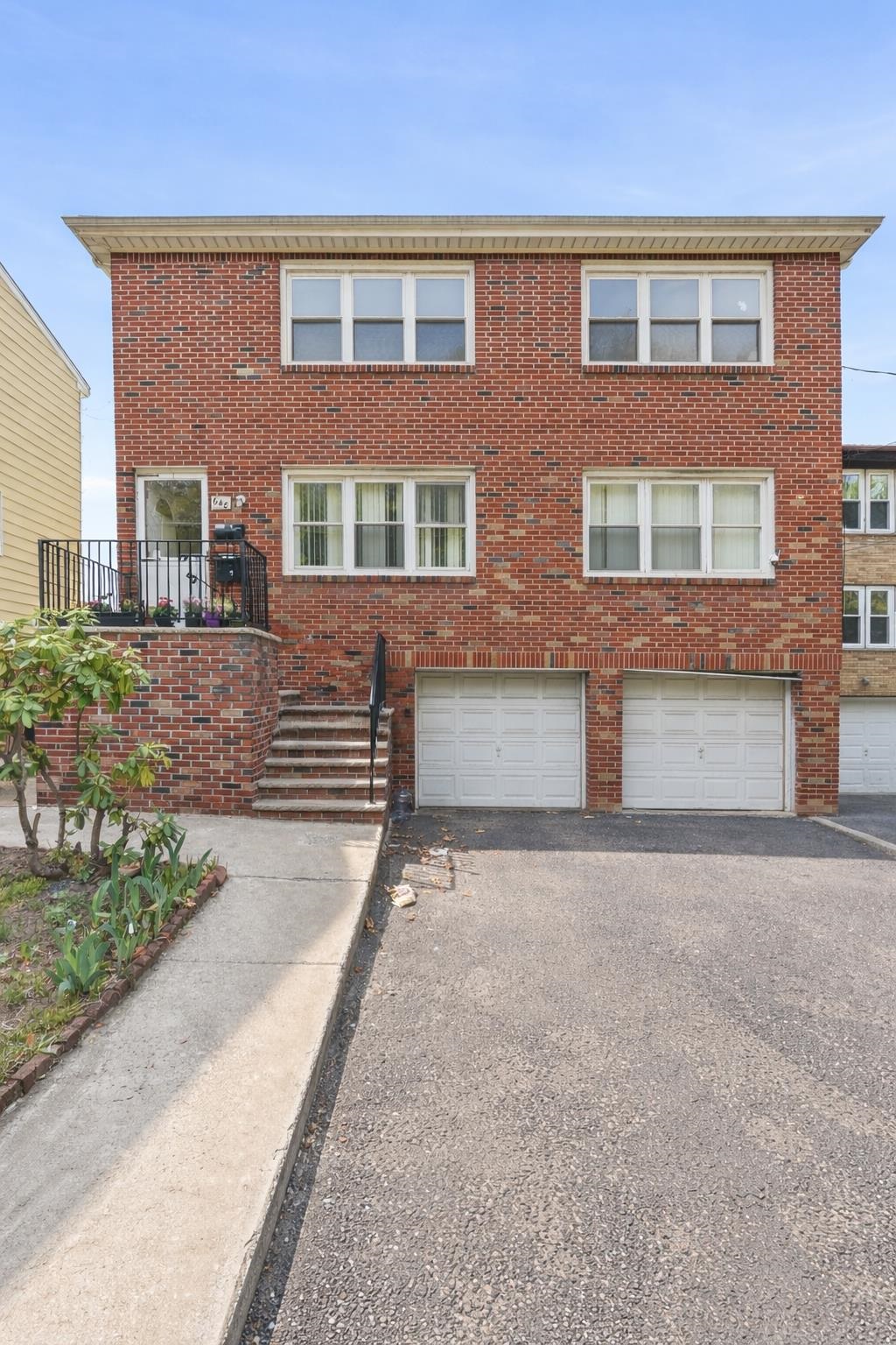 648 FAIRVIEW AVE Unit: 2