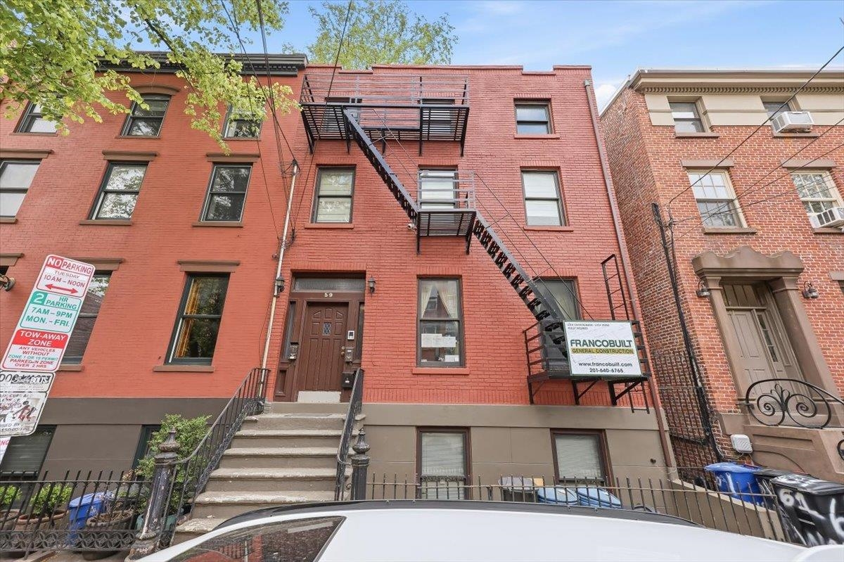 59 WAYNE ST Unit: 3