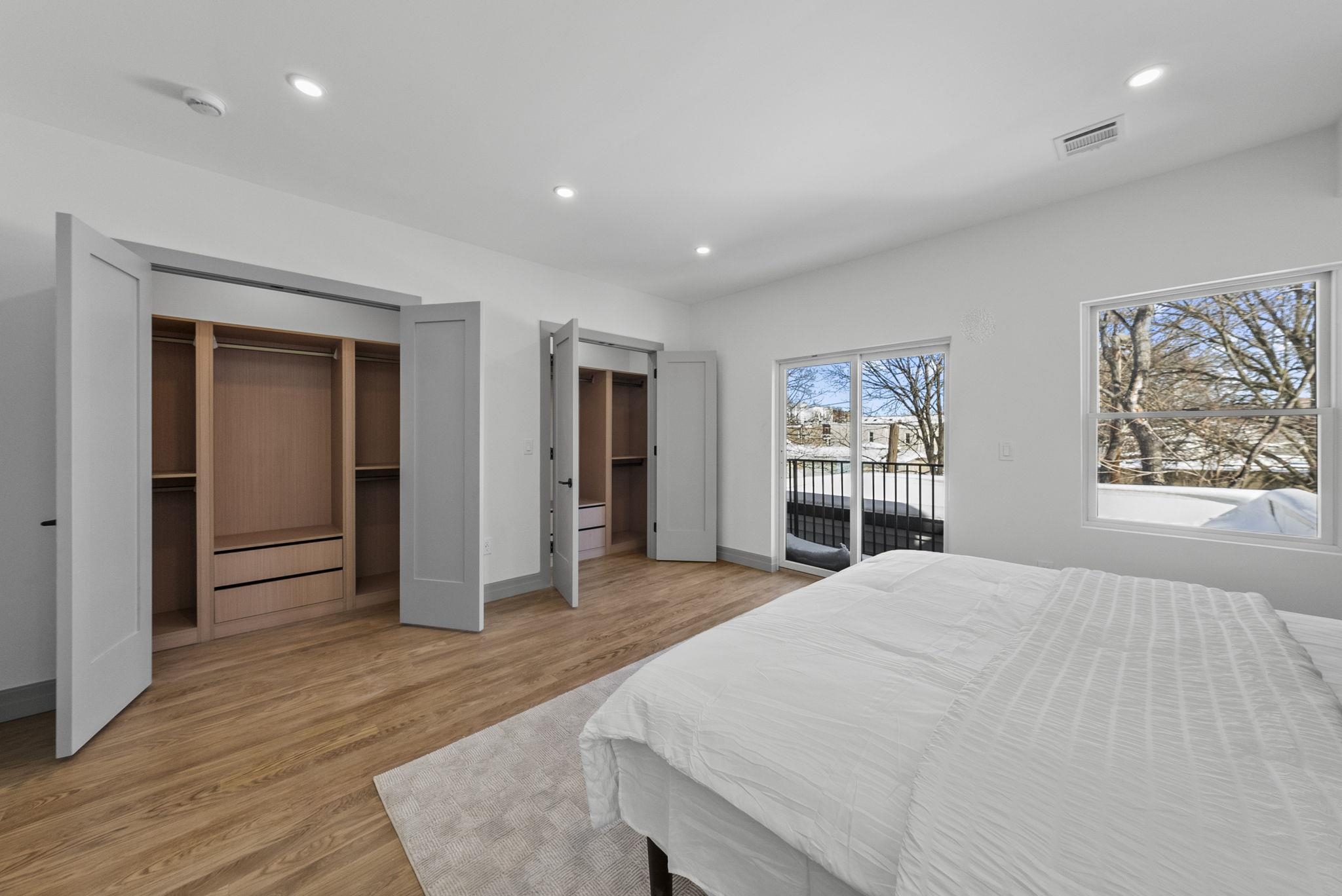 600 BRAMHALL AVE Unit: 2