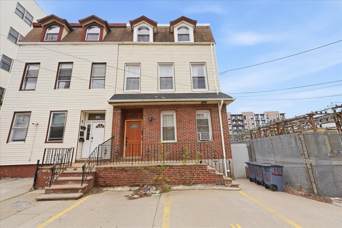 151 CULVER AVE