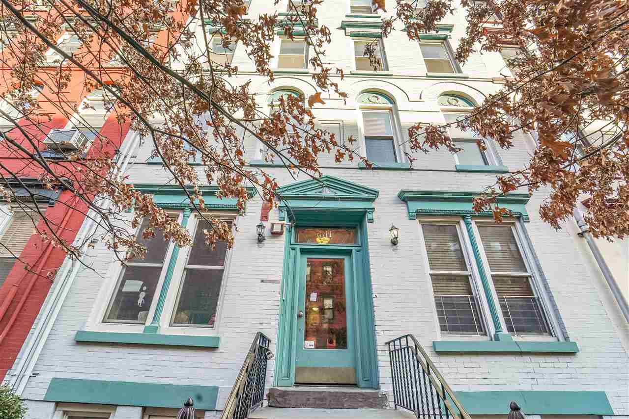 811 WILLOW AVE Unit: 8
