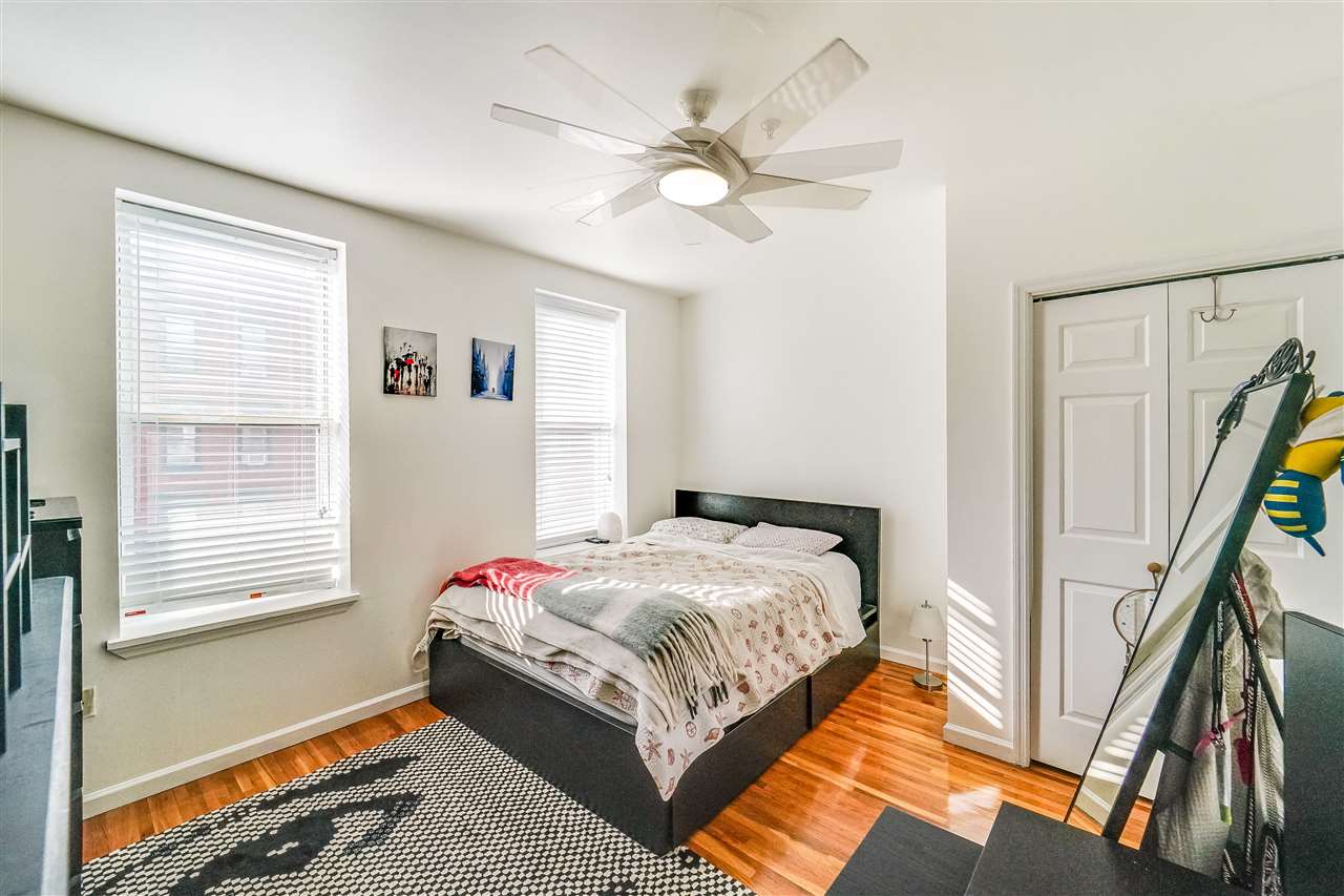 811 WILLOW AVE Unit: 8