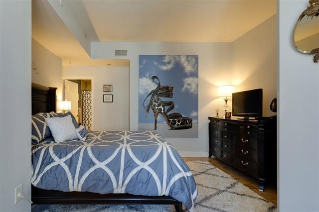610 NEWARK ST Unit: 4G