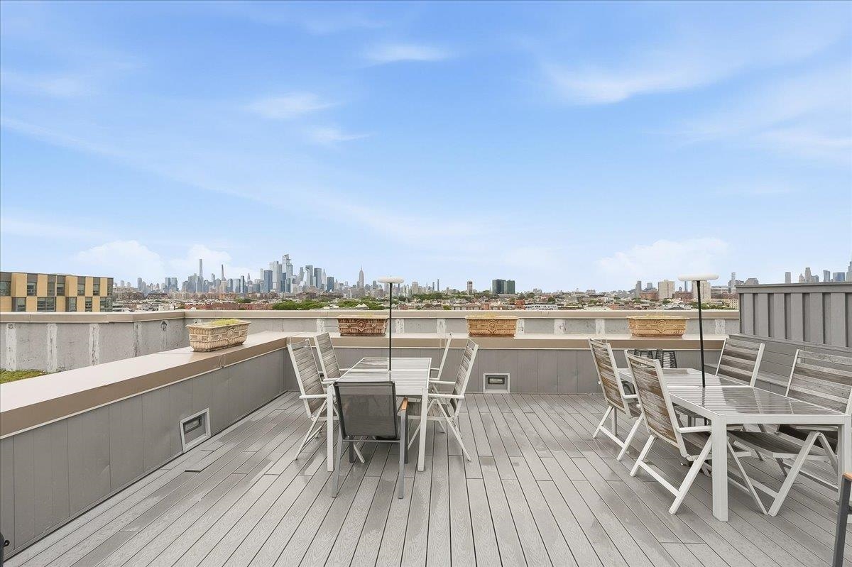 800 JACKSON ST Unit: 309