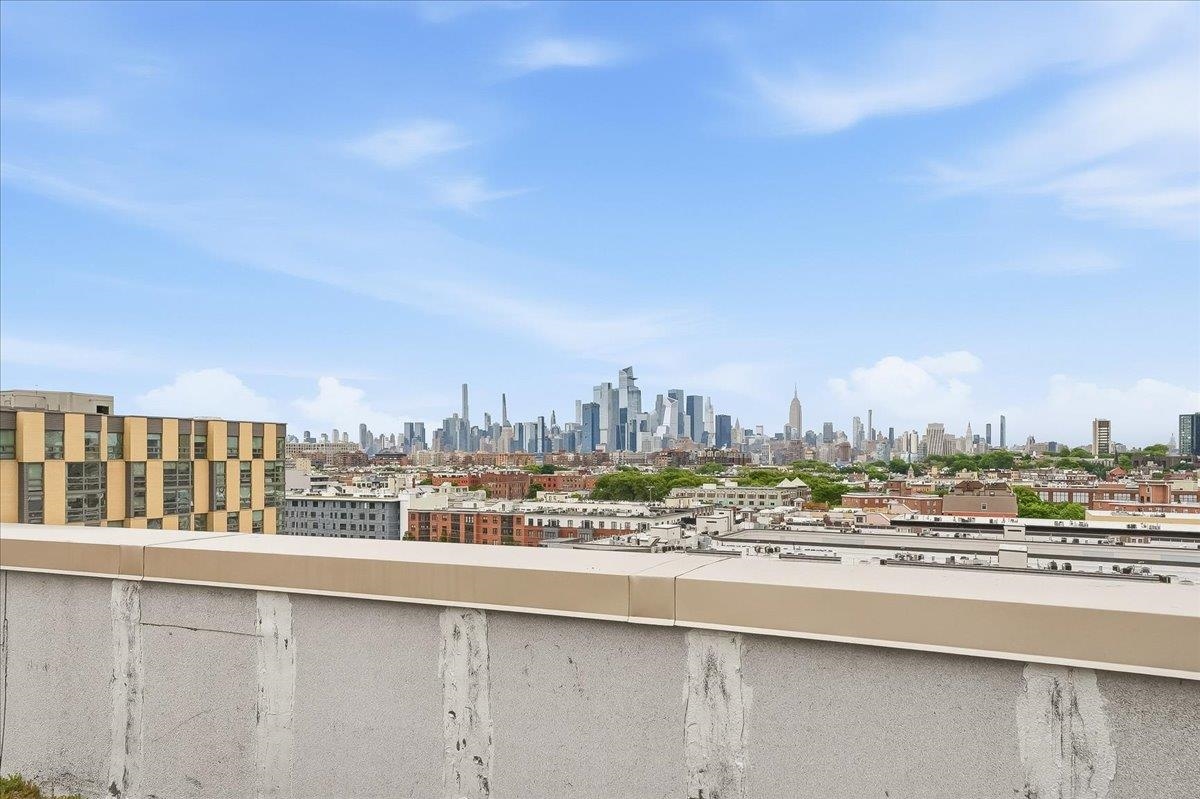 800 JACKSON ST Unit: 309