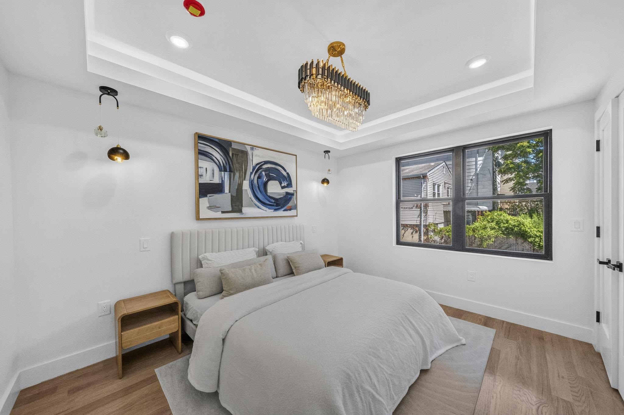 104 TERRACE AVE Unit: 1