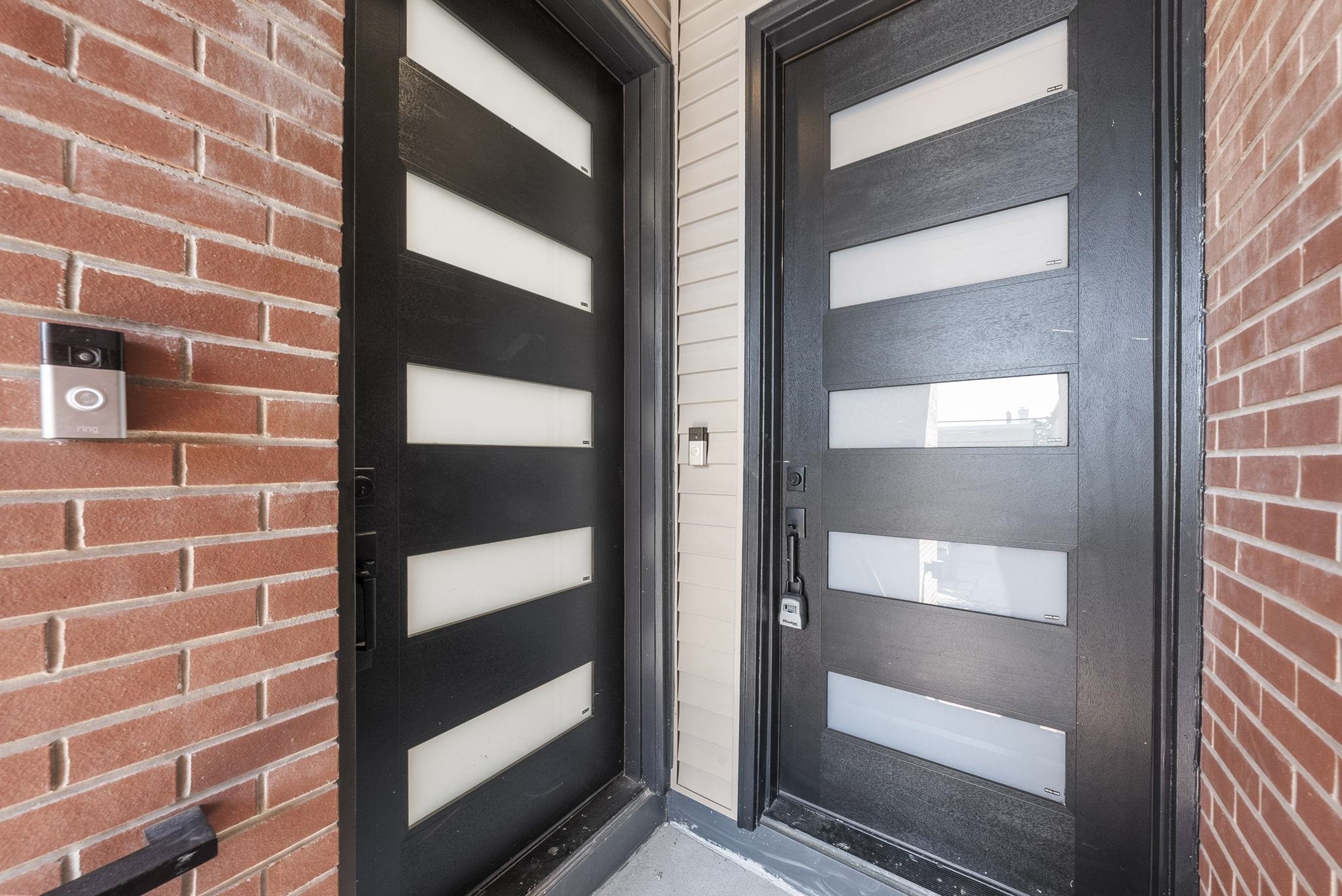 100 TERRACE AVE Unit: 1