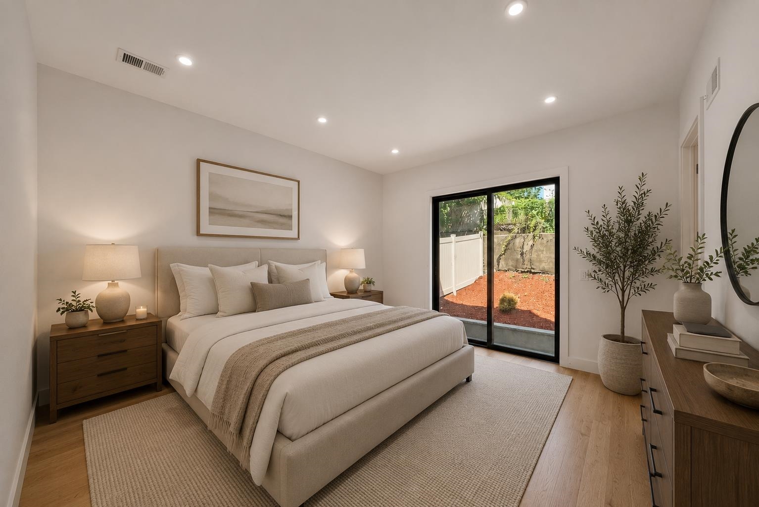 100 TERRACE AVE Unit: 1