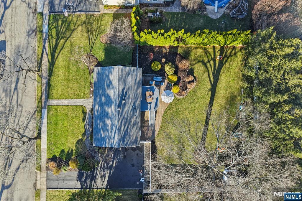 116 Carol Place