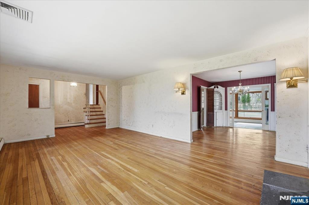 548 Covington Place