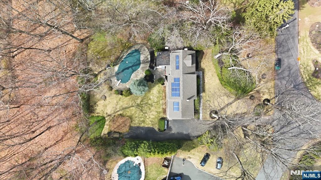 548 Covington Place