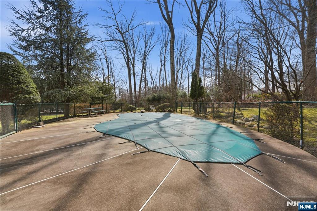 548 Covington Place