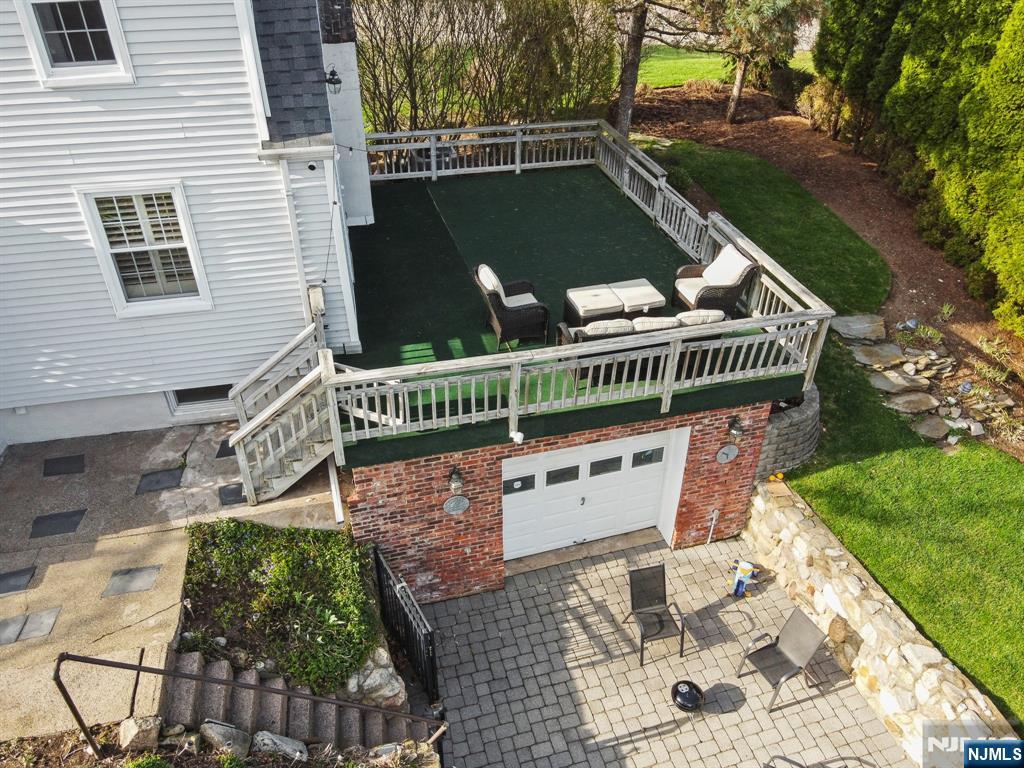 122 Johnson Avenue