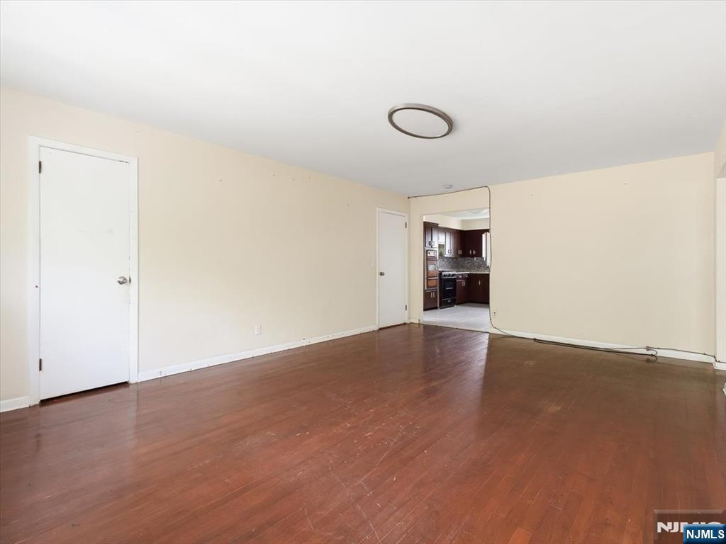 648 Fairview Avenue 2