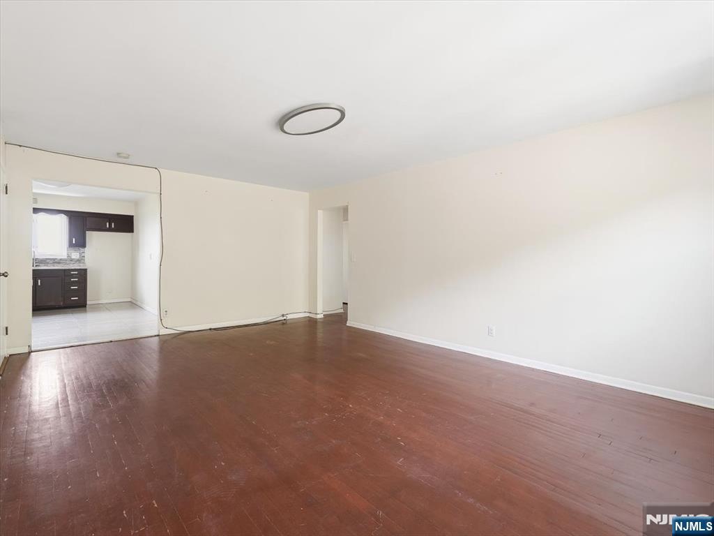 648 Fairview Avenue 2