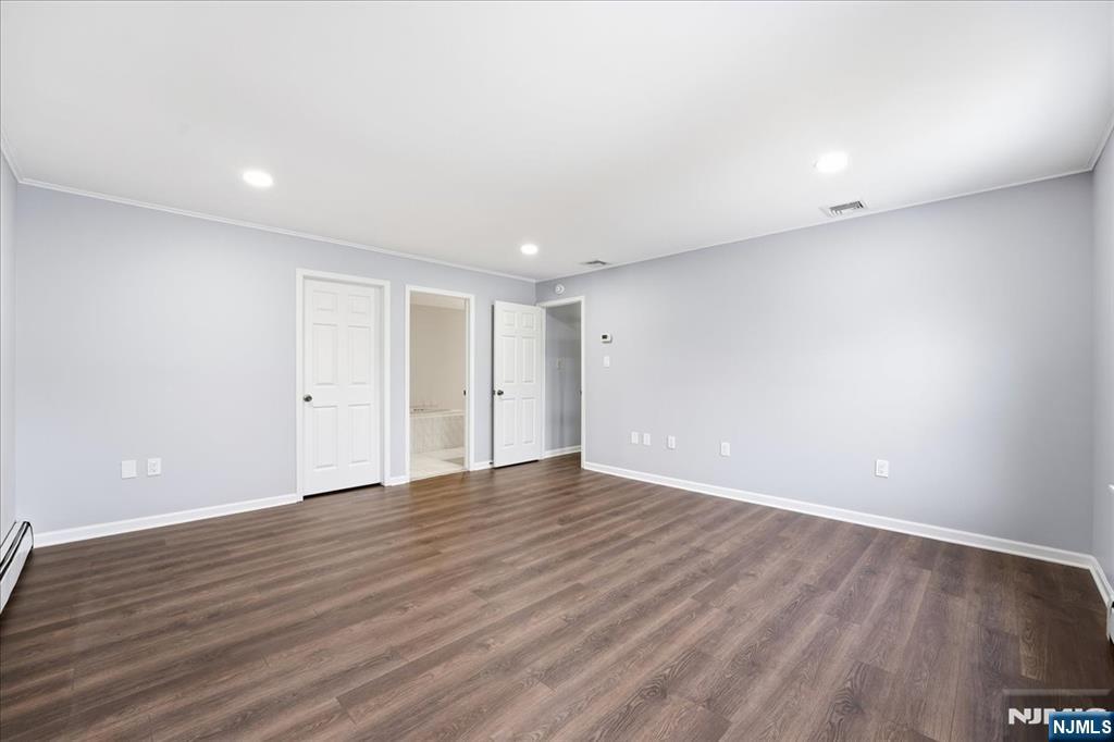 611 Snake Den Road