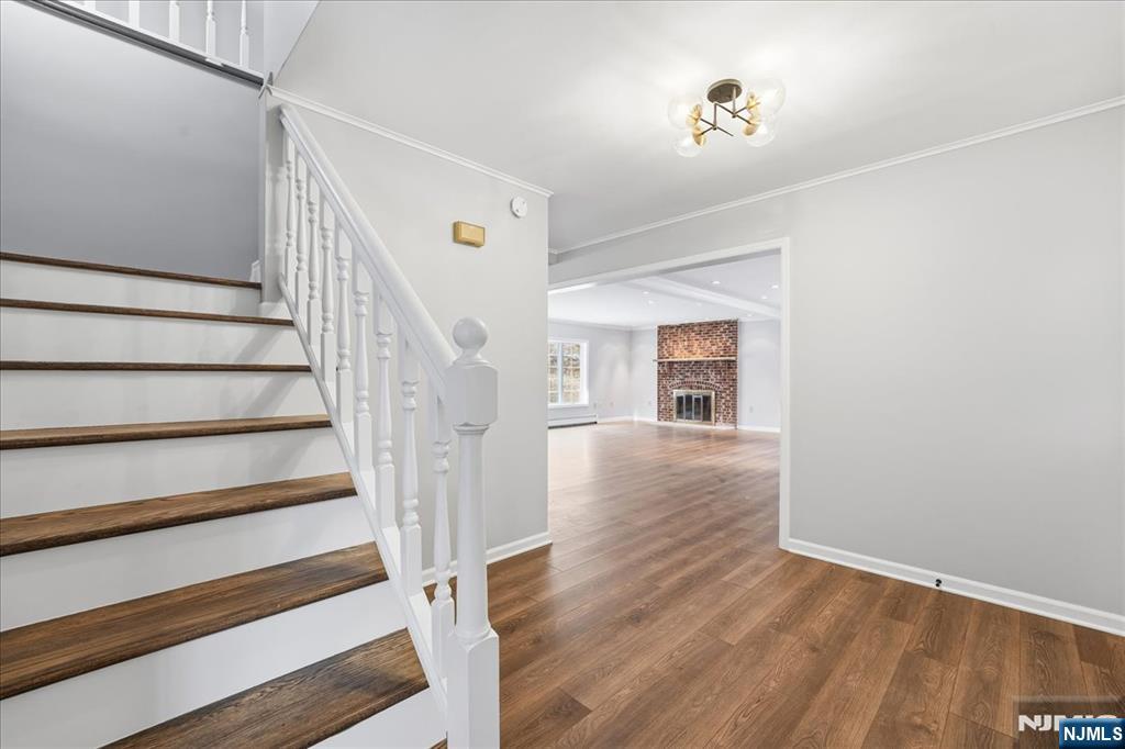 611 Snake Den Road