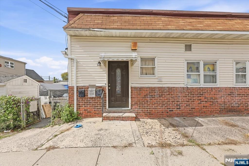 41 Malcolm Avenue