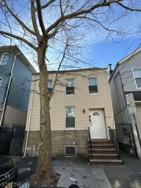 74 Elm St