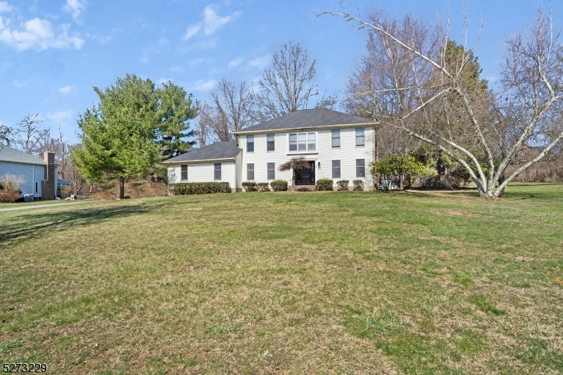 5 Theresa Dr