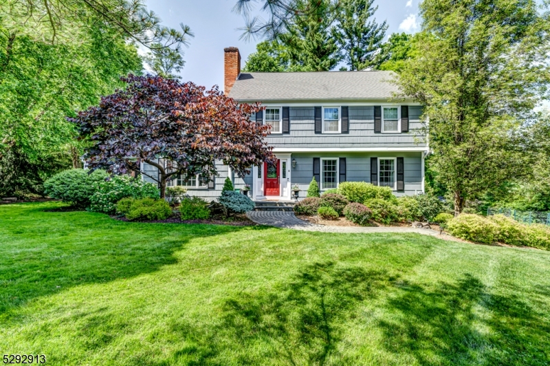 20 Maple Village Ct