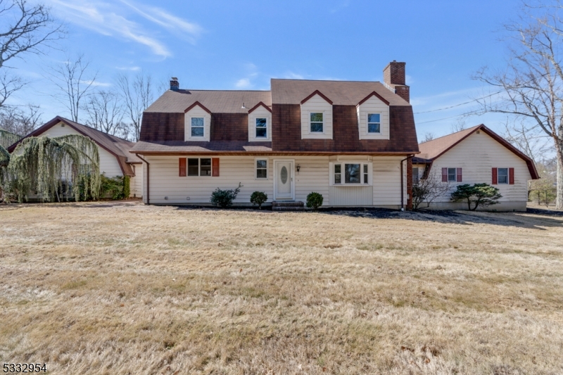 389 Martinsville Rd