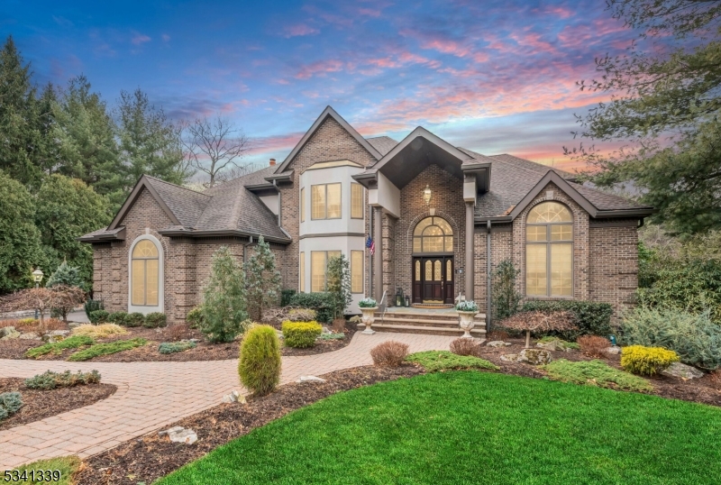 23 Horizon Dr