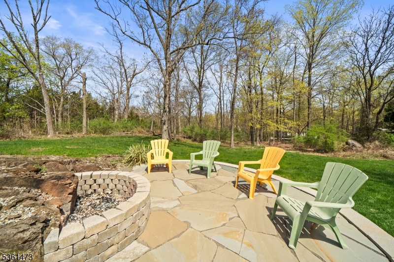 10 Smock Ct
