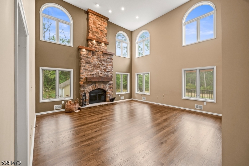 10 Smock Ct