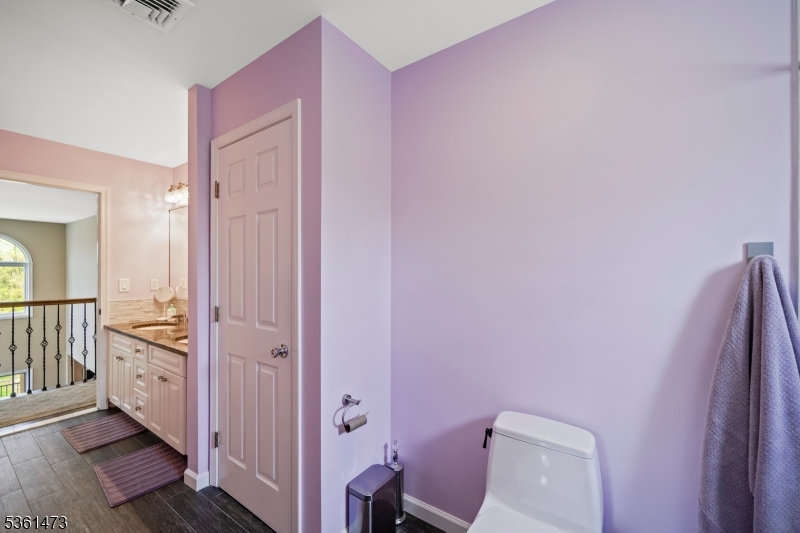 10 Smock Ct