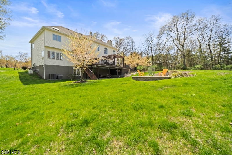 10 Smock Ct