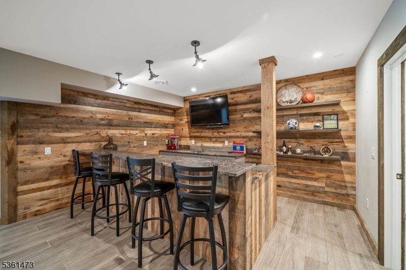 10 Smock Ct