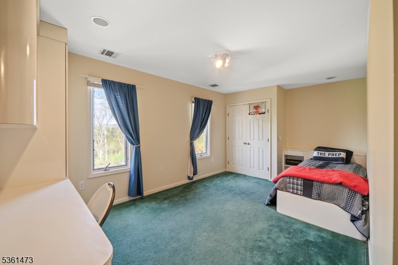 10 Smock Ct