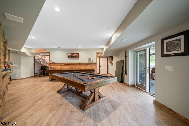 10 Smock Ct