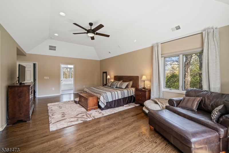 10 Smock Ct