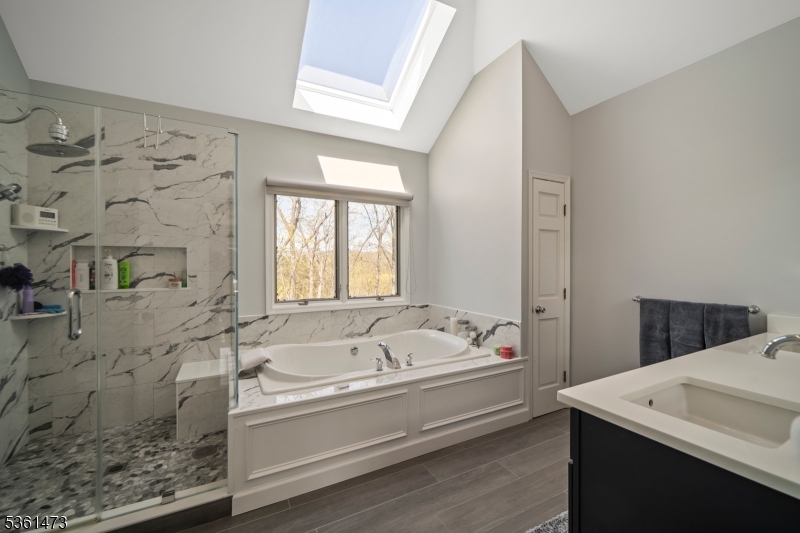 10 Smock Ct