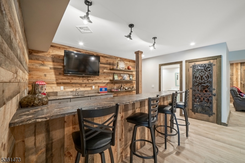 10 Smock Ct